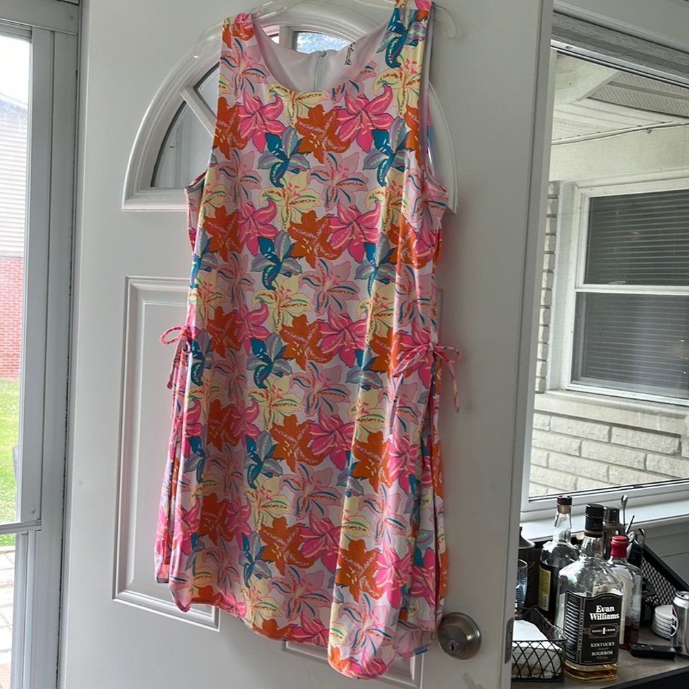 Lulu B romper size L